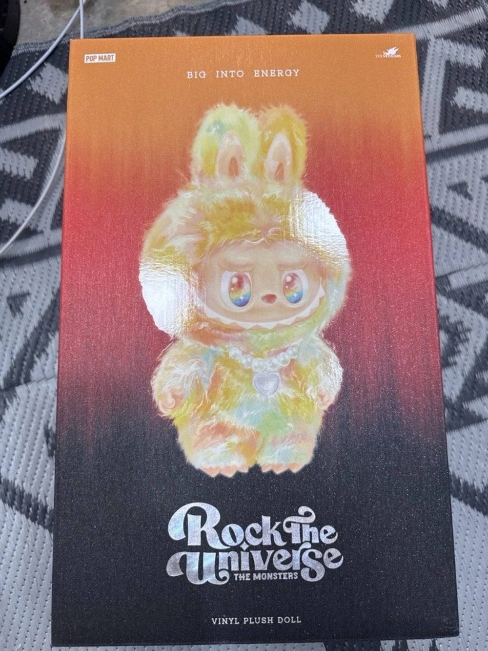 POP MART Rock The Universe Rainbow Gradient Vinyl Box